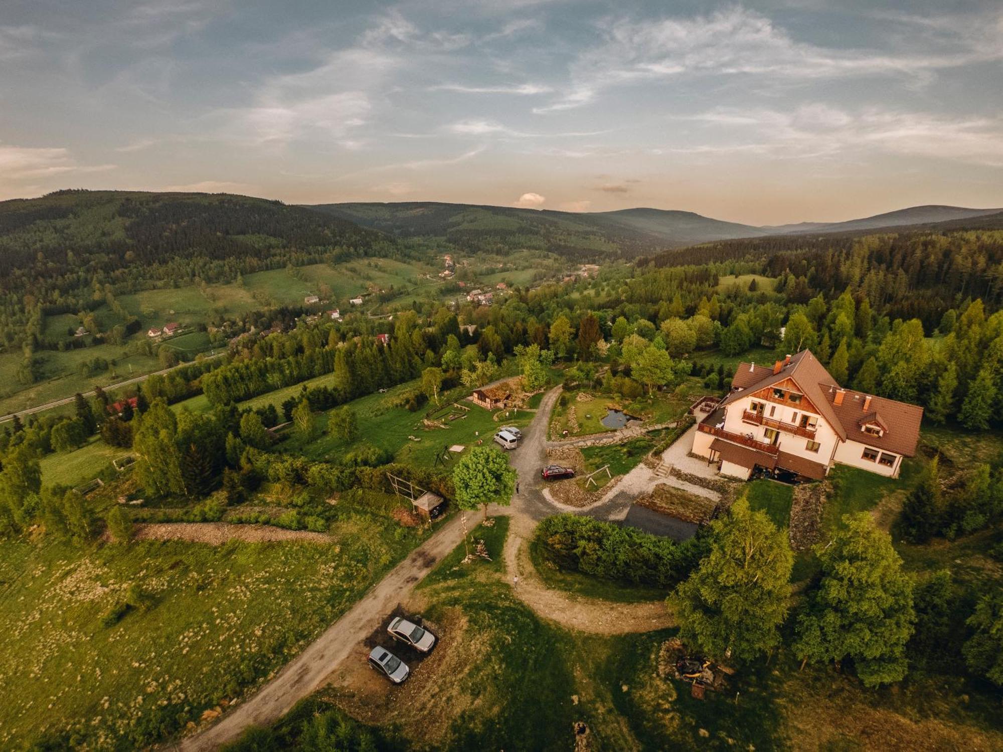Willa Z Gwarantowanym Widokiem Na Gory Aleksander Panorama Świeradów-Zdrój Exterior foto